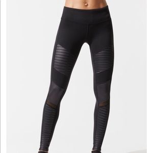ALO Yoga Moto Leggings BRAND NEW
